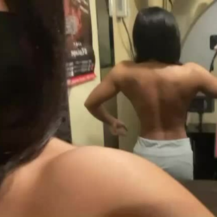 背中💪🏽
