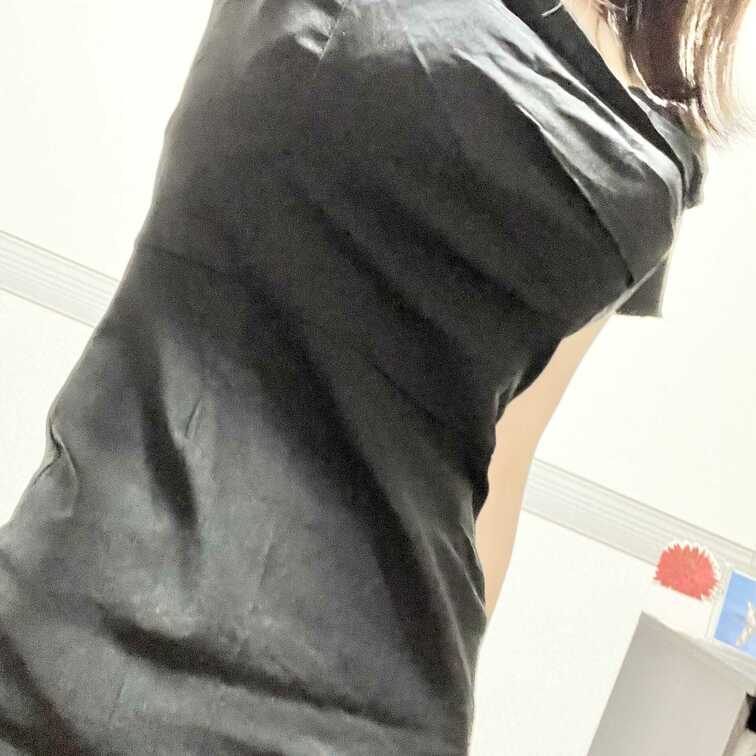 えへへ〜黒のドレス♡