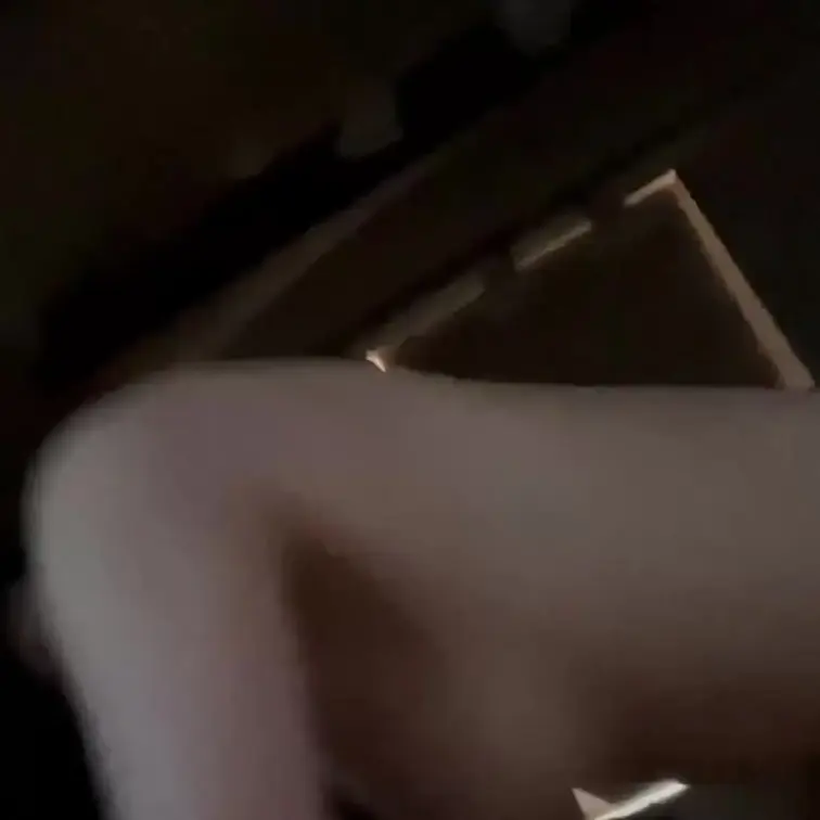 デートドタキャンされて暇してたスレンダー巨乳