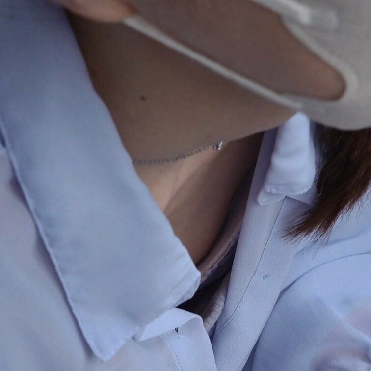 ちょい見せ。本編はこちらから→
#07【陶芸中の胸チラ】3色エロ乳首!スライム爆乳✕ハーフ美女✕ポニテ美人