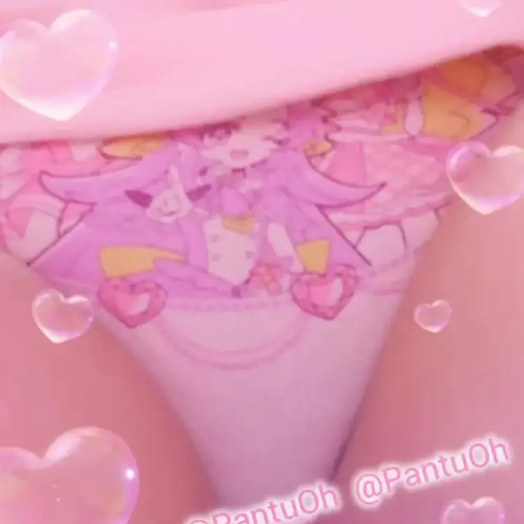 チラッ🩷



※成人済です