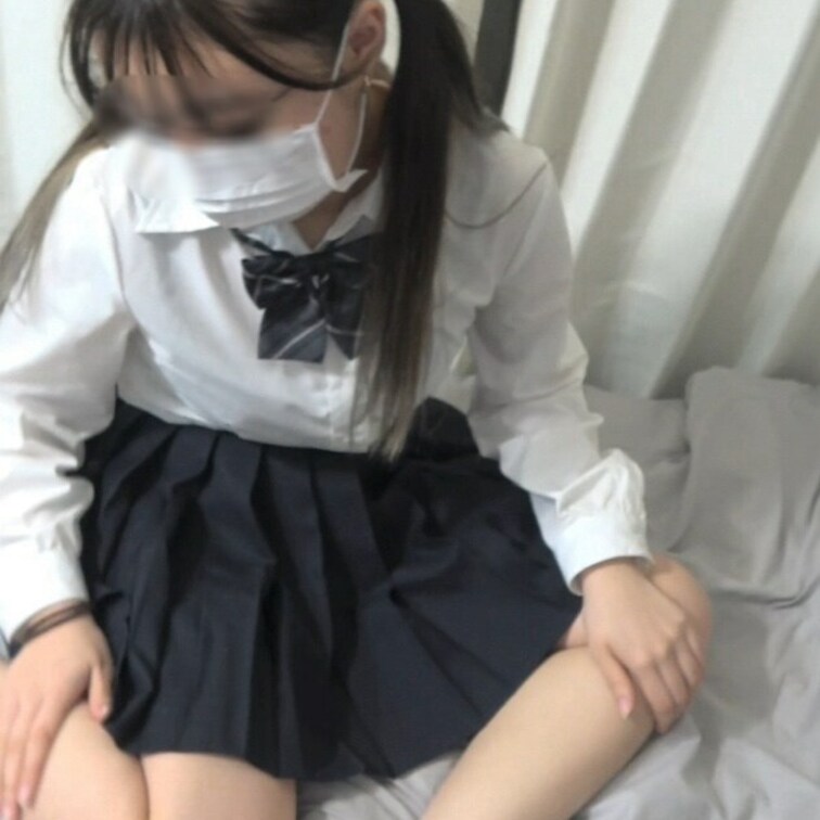 学校帰りに、僕の自宅に連れ込みました！

脱がせてみたら、おっぱいでかいし、体もめちゃくちゃ綺麗でした…

あま