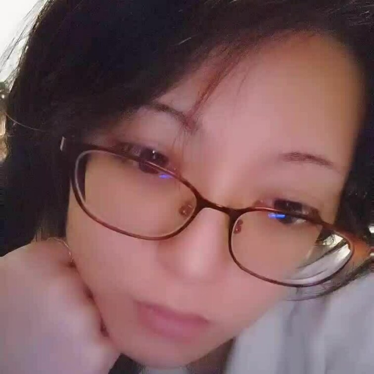 ぉぱぃ揉み揉みっ乳首ヤバ…
お顔浮腫んでるからってちょっと補正かけてごめんなさい(笑)
むらむらしてたまらないょー