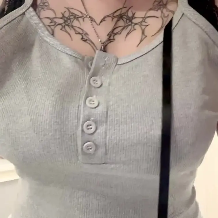女の子の日の乳輪は感じやすくなって、デカくなるんだよね〜なんでだろうそれに、めちゃムラムラすんの