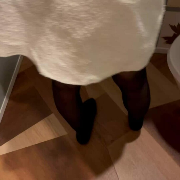 美人妻の生トイレ撮影❤️