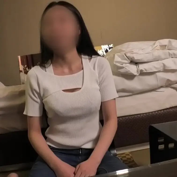 【ガチレズ人妻がチ●ポで絶頂しているところ見たくないですか？
浮気は否定派だけどチ●ポは肯定派のエロ妻さん。】(1:0