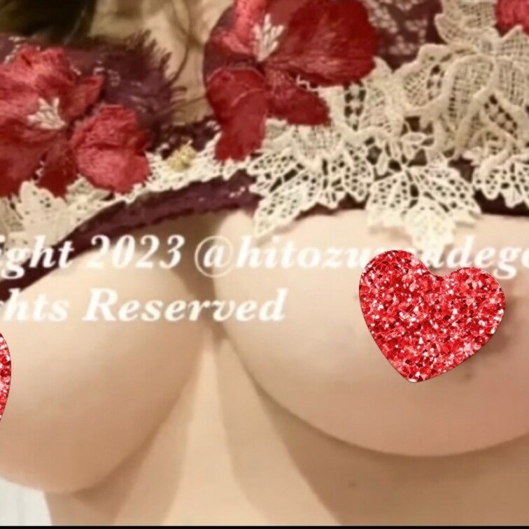 ど迫力の接写ハメ撮りショート動画のラストです🌹 お部屋プラン💜加入で他2本の動画と10月内の投稿予定の動画やお◯んこの写