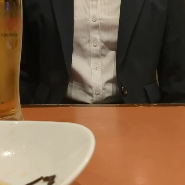 焼き鳥がくるまで脱ぎっ…。
ゾクゾクした方はいいね・コメントお願いします。