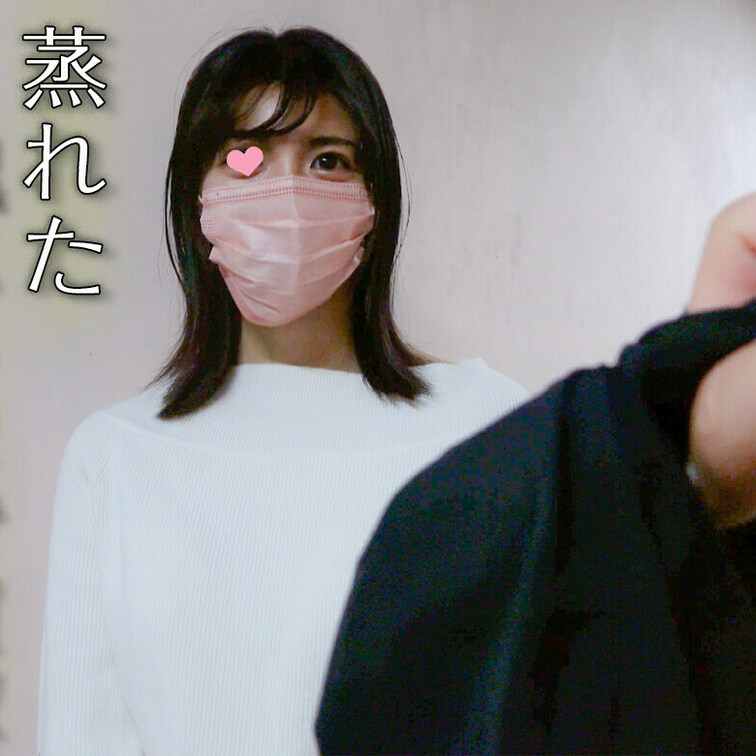 実はパンストまで買い取ってました。
これを巻いてシコるのが至高!
この女性の気持ちを考えるともっと背徳感が増しま