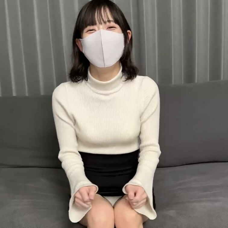 【脱ぎシーン】
偏差値70超えの彼氏持ち女子大生のカラダがシコすぎました。。

・まなえちゃん
・20歳
・女