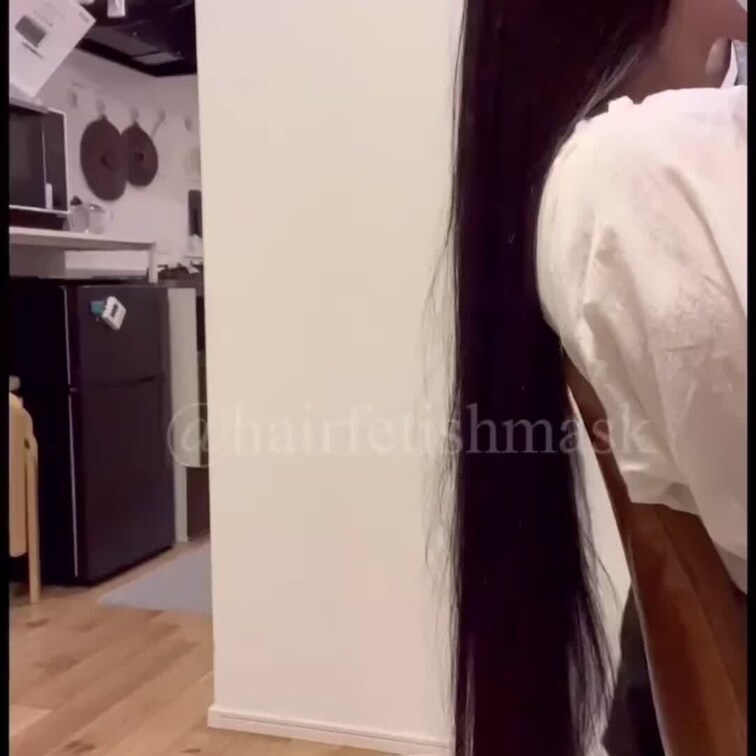 スーパーロングヘア美女