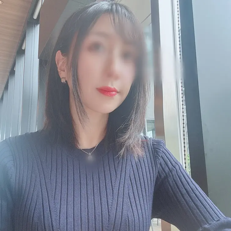 こんばんは人妻ゆうです💋
4月に入りましたねー
皆さん環境は変わりましたか??
ゆうも新しいお仕事が入