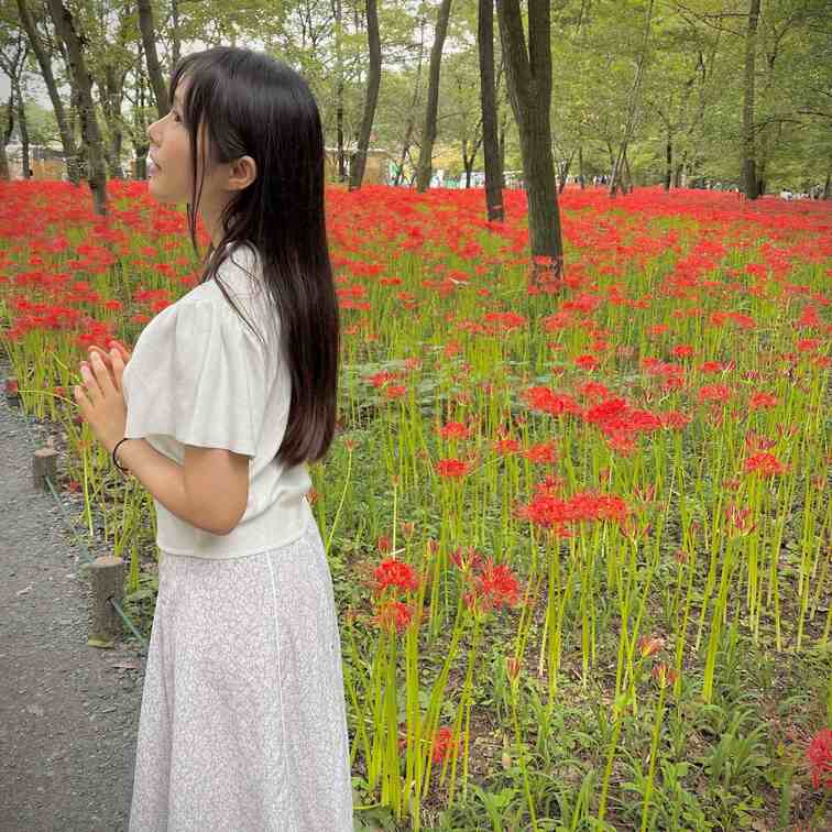 巾着田、いつもより人多かった気が！✨

あとからタイムライン見ると
ここでポートレートとかコスプレしてるモデルさん