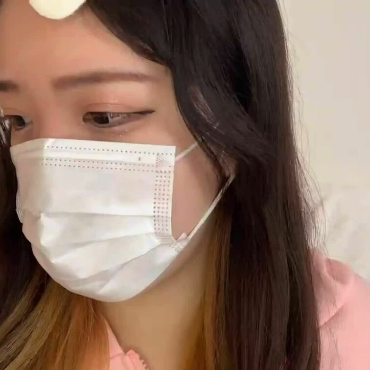 【みれい 20 歳】

みれいさんのライブ配信動画です
生配信 だと、1 回の有料配信を視聴すると、おおよそ平均 