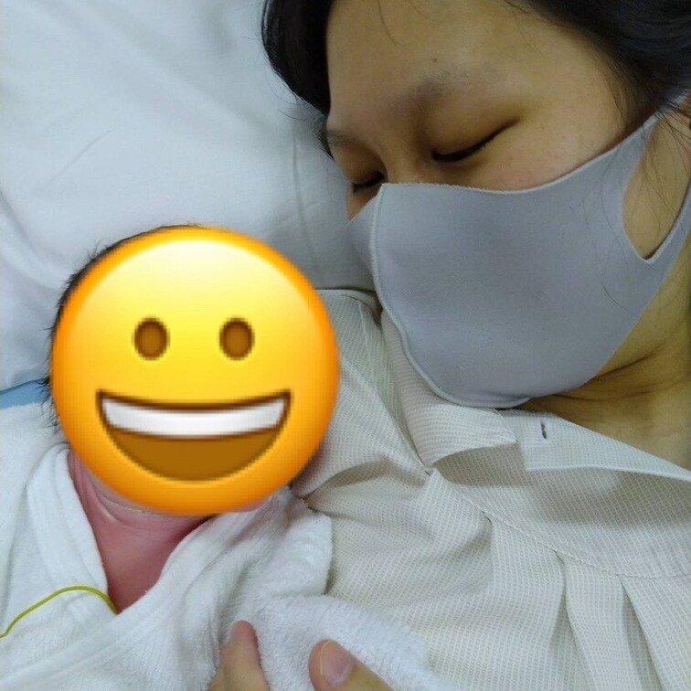 第二子出産しました！！
2枚目が出産直後の身体です。
まだ少しお腹が出てますww

○○○乳も出るようになったの