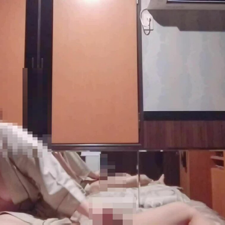 オフパコ一部始終。童貞君（？）に怒られながら授乳。赤ちゃんプレイ。