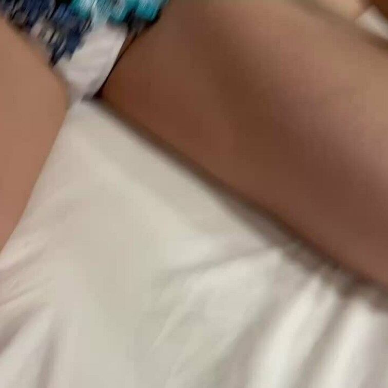 オチンポ大好きシングルマザーにたっぷりフェラチオをしてもらった後は、生中出しをしました。
めちゃくちゃ締まりが、良くて