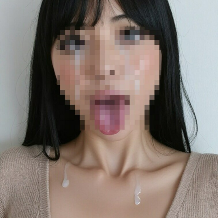 アヘ顔でぶっかけられた人妻。有料プランでキレイな画像を見れます!
