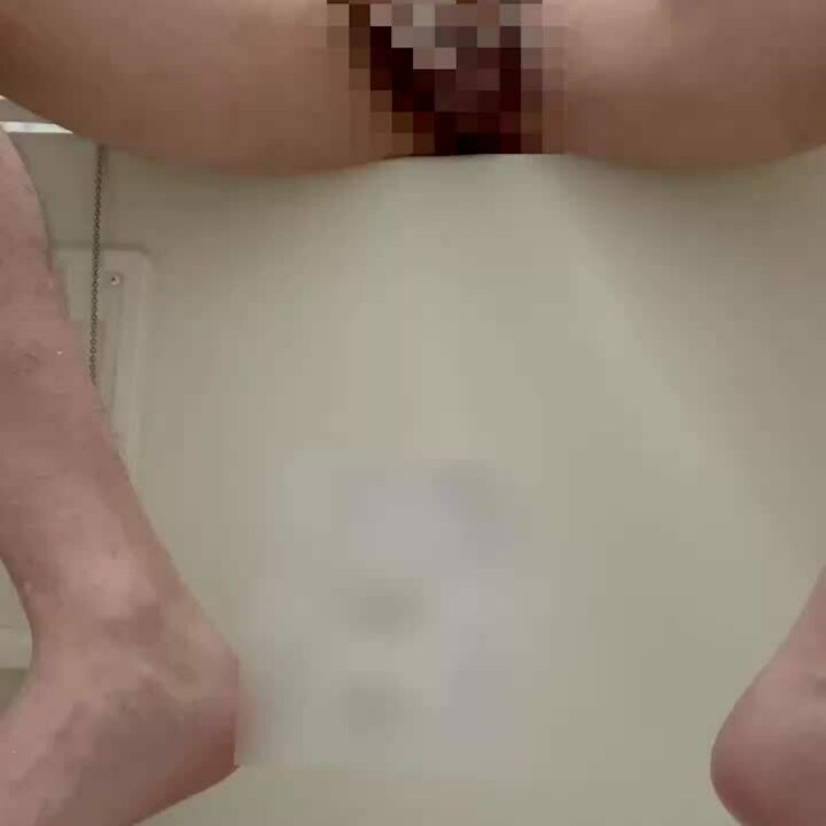 吹くの辛くて途中膝ついちゃってる