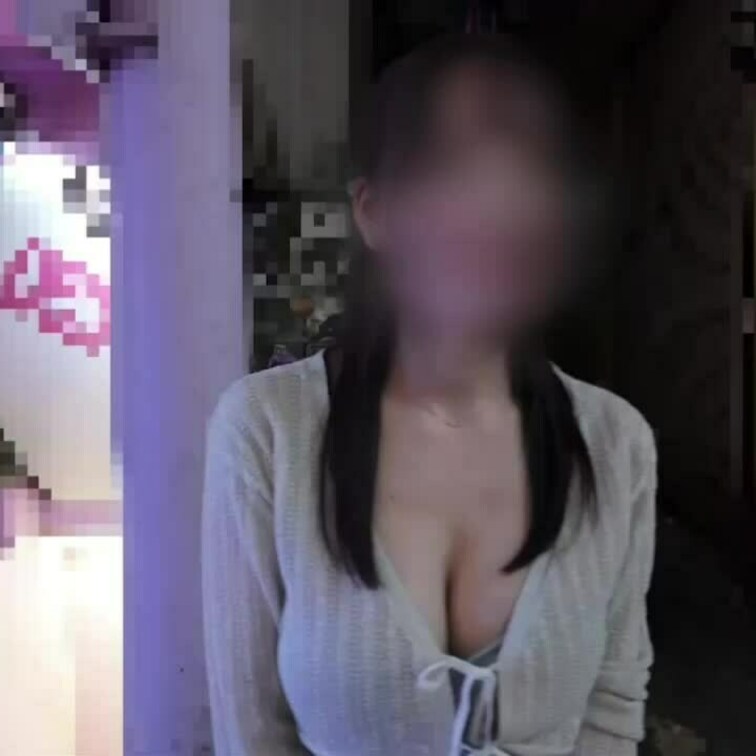 獣女cocoちゃんとのコラボ動画！
全体ぼかしなしのサンプル動画
本編目出しあり！

https://myfan