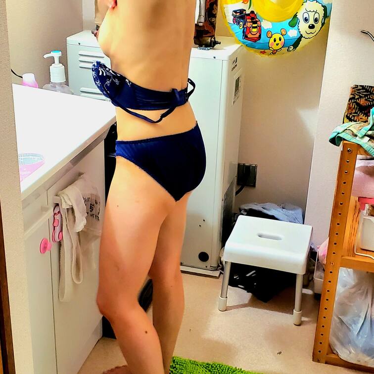 お風呂あがりなうなんです😤
うちのかわいい妻ちゃん抱いてヒィヒィ言わせてくれる変態紳士大募集🙌