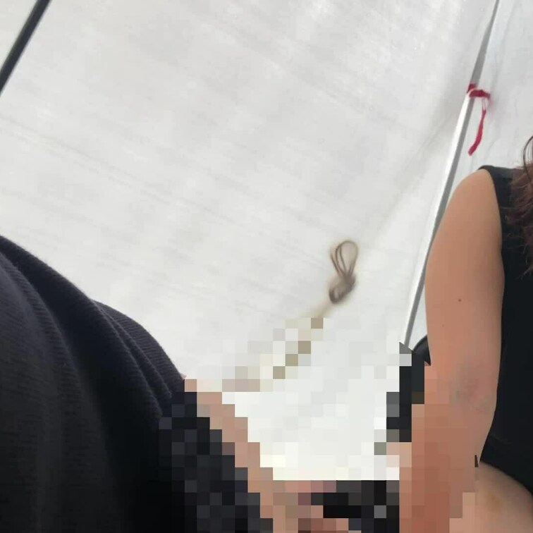 波の音に負けないくらいいやらしい音を立てながらテントの中で密着汗だく濃厚SEX♡♡