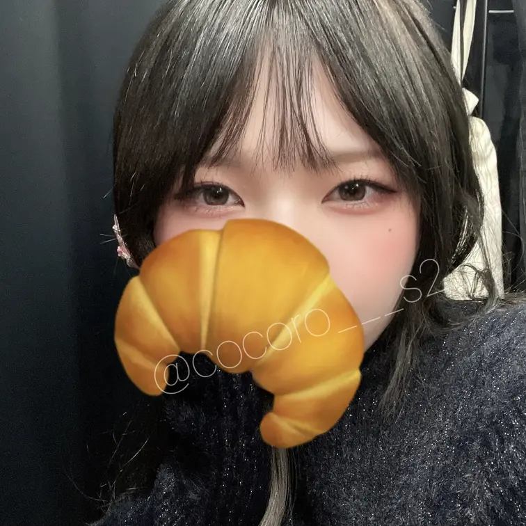 今日はお買い物だけして帰ってきたよ🤍
ミニスカ履くと気分上がる🥰
これからお風呂に入ります🛁