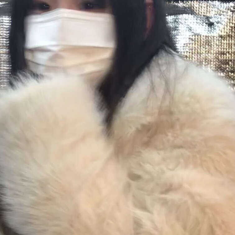 再生時間48分！
19歳　まだ幼い感じの女子大生！勇気を出して初めてのパイズリに挑戦してもらいました！普段こんな事しな