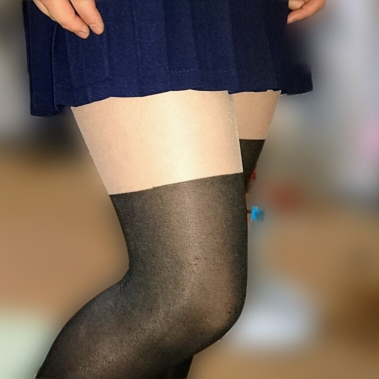 いいニーハイの日だったので過去のニーハイ画像上げときます