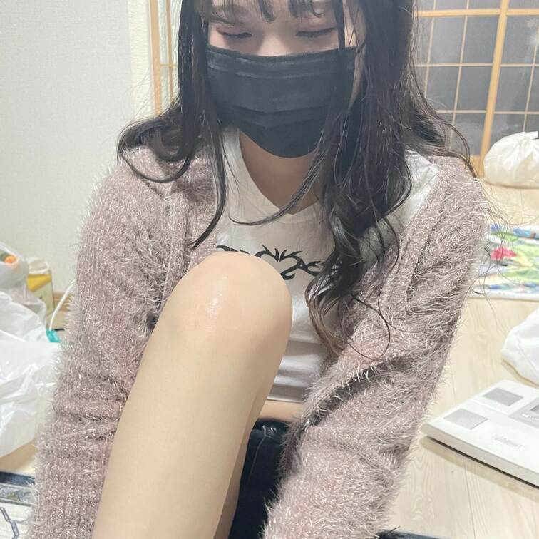 足フェチの人〜🤚