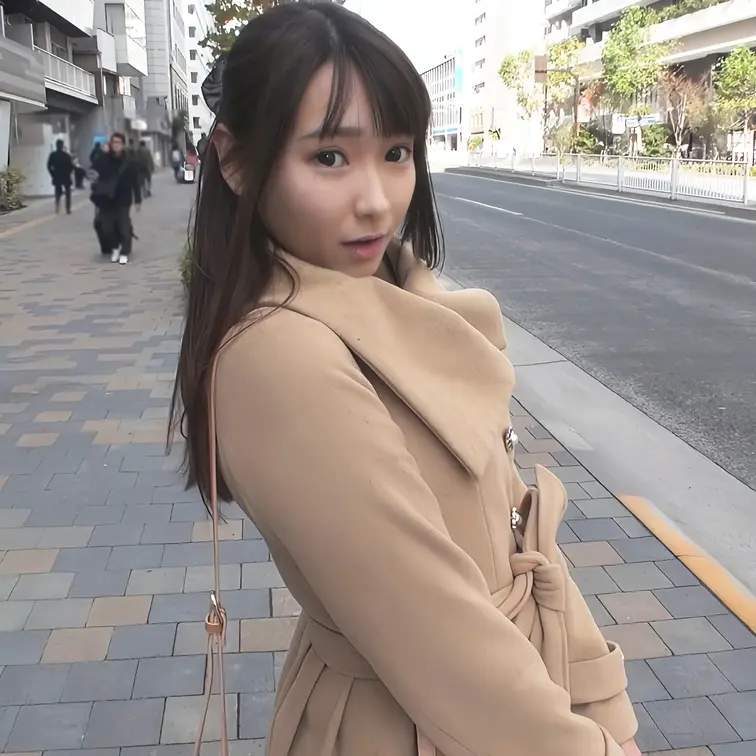 普段のＡＶに見飽きた必見
あの手この手で💰💰💰で素人ならではのエロさを感じて下さい。
いつでも募集してますのでＤＭ下