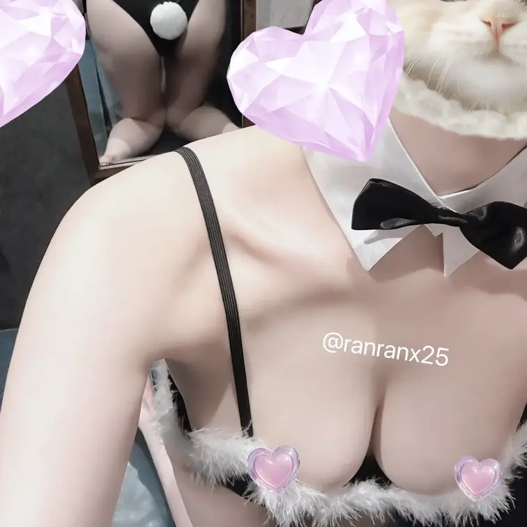 バニーガール🐰🤍