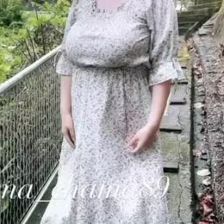 森でおっぱい出してお股も！？💦
