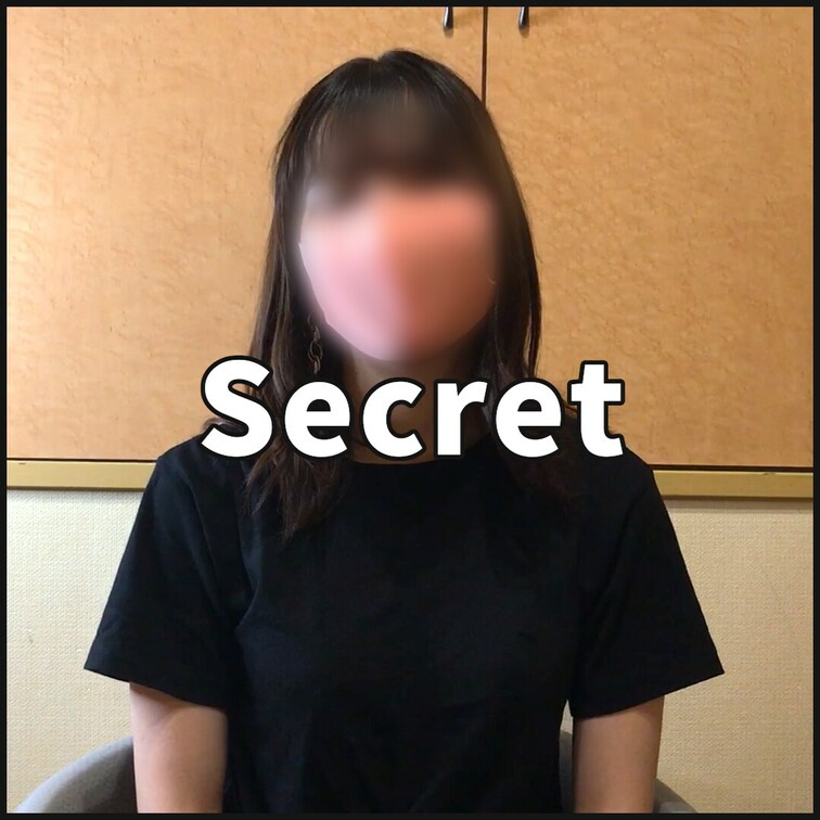 Page69:本編
黒髪美形の女子大生に即尺させました
正直ミス●ン出れるくらいの可愛さです
笑顔や仕草も可愛くて