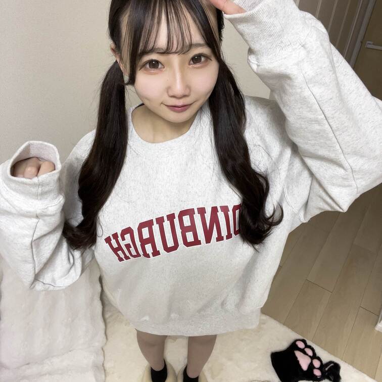 ももさんかわいい？꒰ᐡ– ‧̫ –ᐡ꒱ 