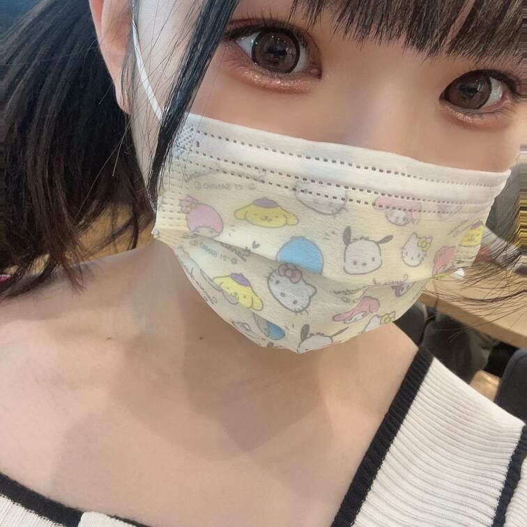 最近行くところEONばっか🤣
休日にEON(イオン)行く人？🖐️