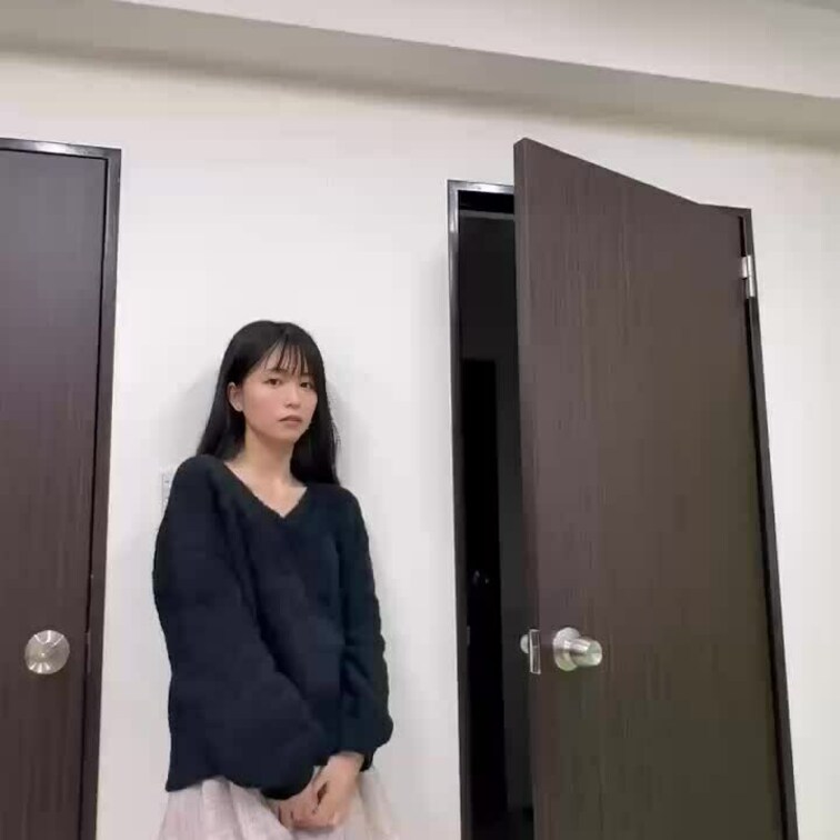 大学の研究室でこっそりオナ。。