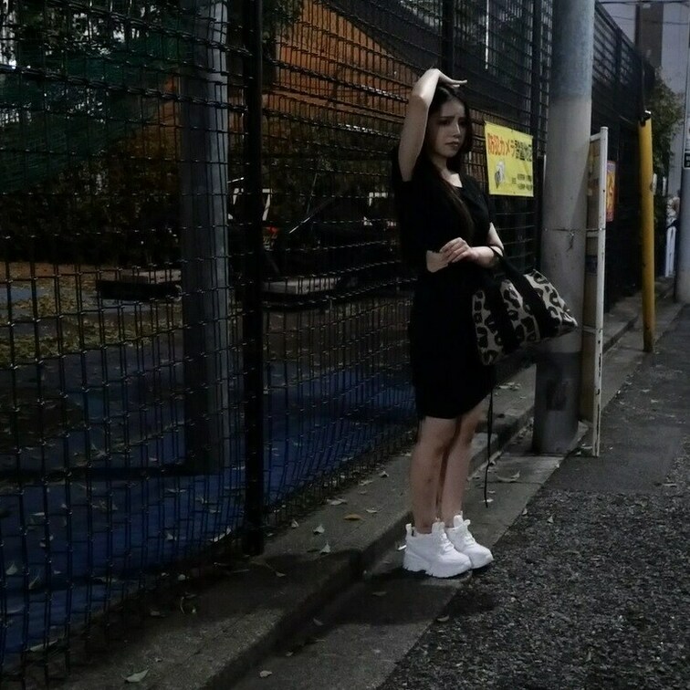 ト〇横の真実【21歳エステティシャンれんかちゃん】

普段は至って普通のサラリーマンです。
風俗遊びやメンエスにも