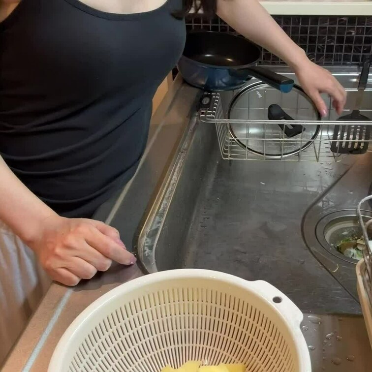【日常動画】🥚🥔
トルティージャ作りました❣️