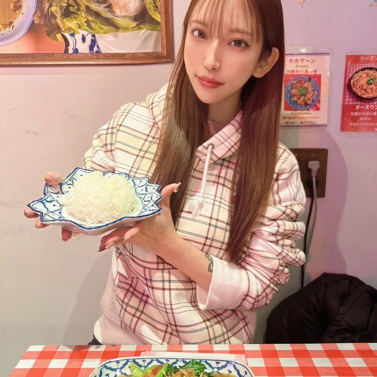 あけましておめでとう御座います！るいはタイ料理大好きです🖤こっぷんかー