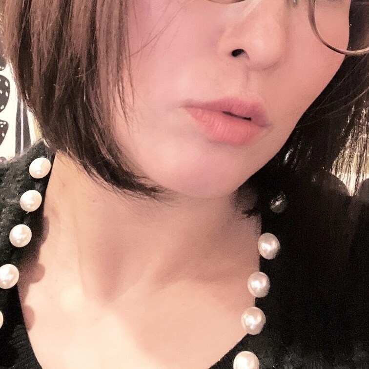 エロじゃないけど 髪切った✨✨ 気分上々⤴︎⤴︎