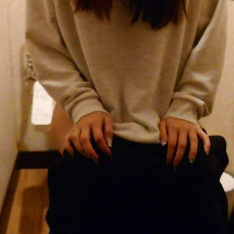 【レミ】が暗く、湿った、狭い部屋にいたので突入しました　　　　　　　　　　　　　　　　　　　　　　　　　

が、、、