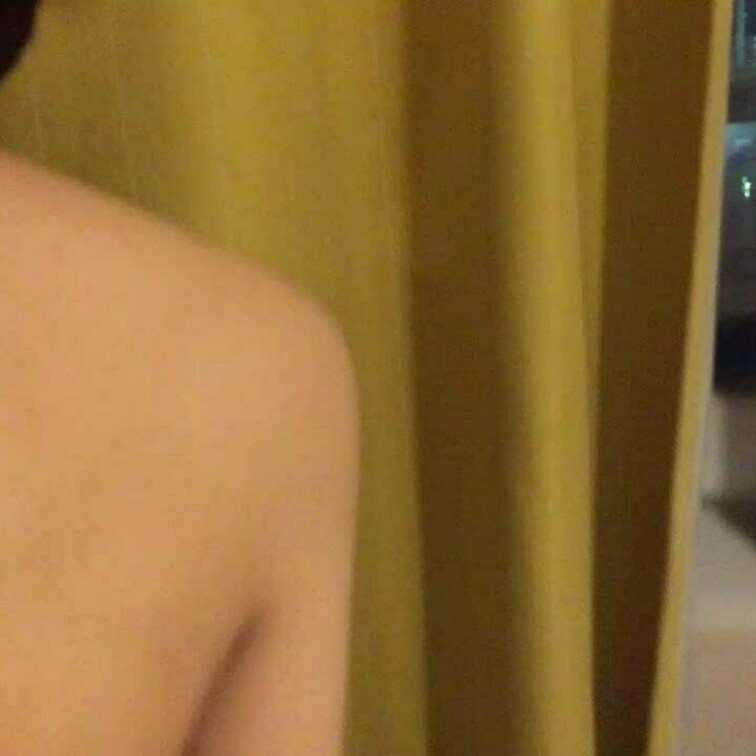 ビジネスホテルで密会して来ました。

カーテン開けて窓際立ちバック大好き。