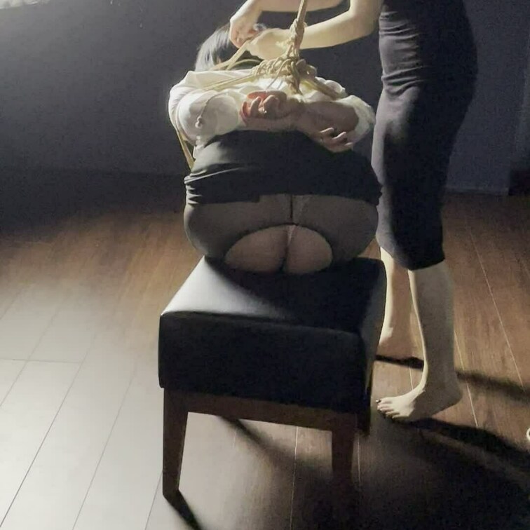 ○○○
