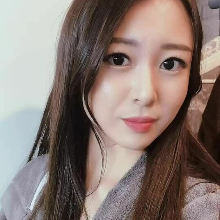 今日のさえこはどう？

メンエス待機中に色々ショート動画撮ってみんなに送るね💕

明日も会えるといいな💋
