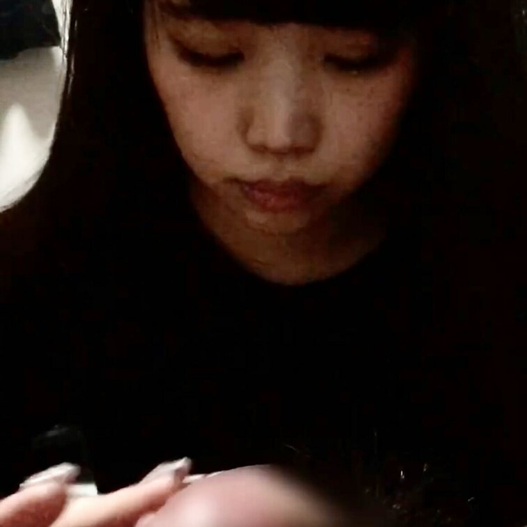 ツンデレJD
最初は家行かない、やらないってめちゃ拒否ってたけどしっかり家来てちゃん咥えてもらった。ツンデレだからフェ