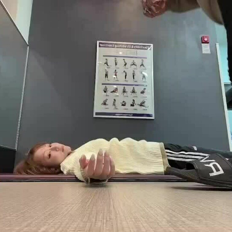 皆様いつもご購入ありがとうございます☺️
今回のくすぐり動画はこちらです👍

是非見てあげてくださいね(  ˆОˆ
