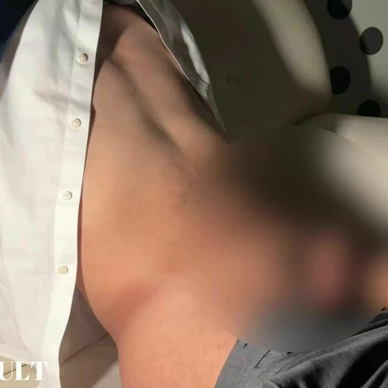 乳首弱いねえ、同時に触ったら全然我慢出来ないじゃない。