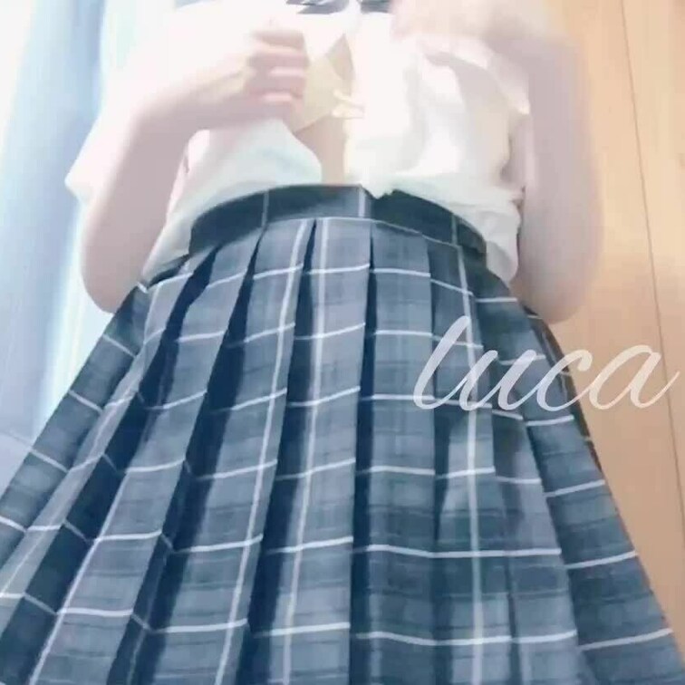 制服コスプレで指おな🧸💞
暑くなってきたから半袖に衣替えだよ〜