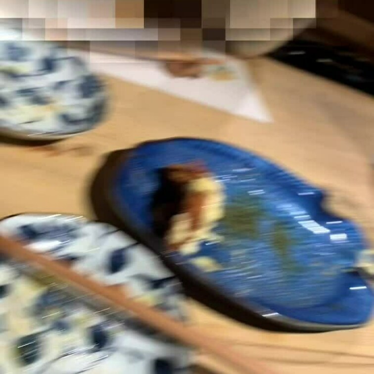 箸休めにLOVE妻の店内露出動画後編
 エロエロスイッチ入ったので舐めさせました♥️
 ほろ○○○い少し照れてるLO